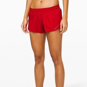 red lululemon hotty hot shorts 2.5 inseam